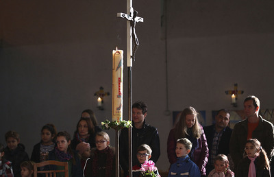 Die offizielle Liturgie war früher für die Allgemeinbevölkerung zu kompliziert. Oft wurden daher Andachten veranstaltet. 