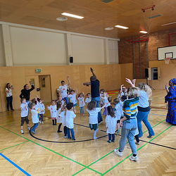 Volksschule und Kindergarten Altenmarkt 